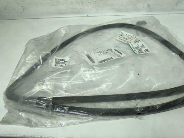 JOINT DE PAREBRISE CITROEN BERLINGO/ PEUGEOT PARTNER 1996-2007 - Vue 1